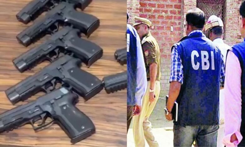 जम्मू-कश्मीर के गन लाइसेंस घोटाले में शामिल 8 IAS, अधिकारियों पर CBI ने मांगी कार्रवाई की मंजूरी