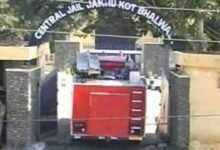 Jammu-Kashmir पुलिस ने कोट भलवाल जेल में चलाया सघन तलाशी अभियान, आतंकी संपर्क तोड़ने की कोशिश