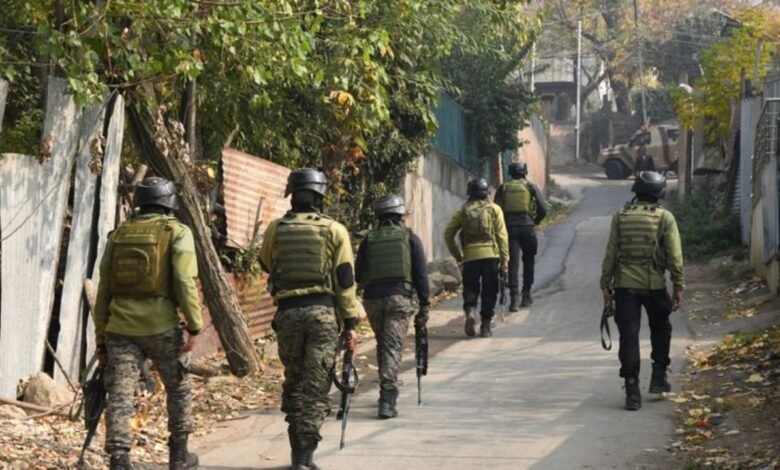 J&K News: राजौरी के तीन स्कूली छात्र रहस्यमय तरीके से लापता, सुबह घर से निकले शाम तक नहीं लौटे, पुलिस ने शुरू की खोज