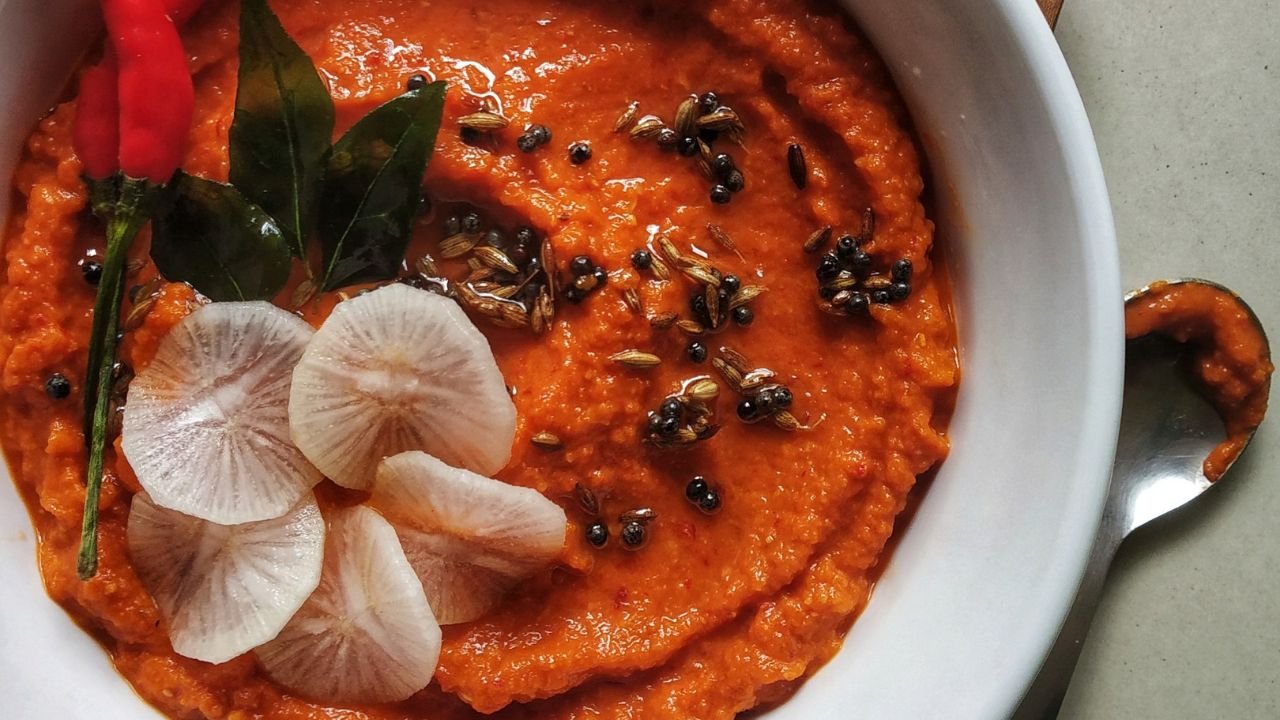 How to Make Mooli Chutney: झटपट बनाएं स्वादिष्ट मूली की चटनी, जानिए सर्दियों में मूली की चटनी बनाने का तरीका