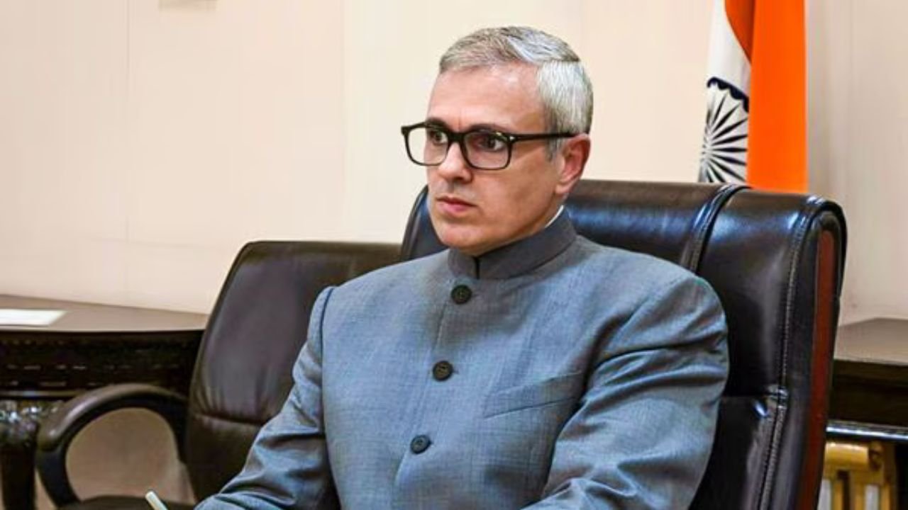 Jammu-Kashmir में बढ़ेंगी नौकरी के मौके, Omar Abdullah ने बताया कैसे बनेगा युवा रोजगार मिशन