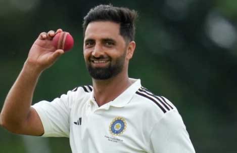 Auqib Nabi Dar IPL Auction, J&K Cricketer IPL, Delhi Capitals 8.40 Crore