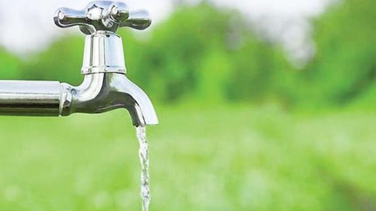 J&K News: बूंद-बूंद पानी के लिए तरसता सदुनारा, जल संकट से परेशान जनता ने की प्रशासन से फरियाद