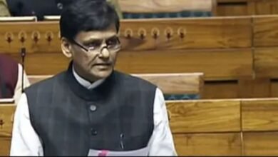 Parliament Winter Session: नक्सलियों के पुनर्वास पर अमित शाह को जवाब देना पड़ा लोकसभा में, बाएं पंथी खतरे पर बहस तेज