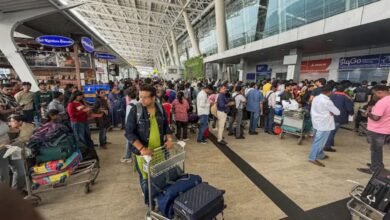 Government Action: सरकार की सख्त कार्रवाई! एयरलाइंस ने क्यों बढ़ाए आसमान छूते किराए? असली वजह चौंकाएगी