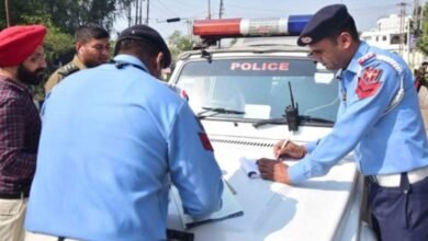 Jammu-Kashmir: जम्मू पुलिस का बड़ा अभियान, अन्य राज्यों से आए गैर-रजिस्टर्ड वाहन जब्त, हाई अलर्ट के बीच सख्त कदम