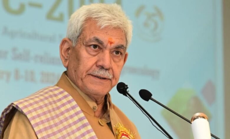 JKPSC परीक्षा में बड़ा सस्पेंस! उपराज्यपाल मनोज सिन्हा ने सोशल मीडिया की अफवाहों को किया खारिज