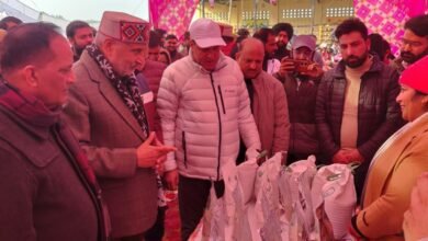 MLA Sham Lal Sharma today conducted an on-spot inspection of various Self Help Groups being run by the Millionaire Lakhpati Didis in Jammu