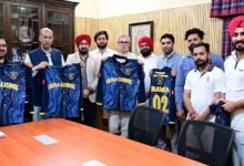 CM Omar Abdullah unveils Sher-i-Kashmir Cricket Club jersey-17-1