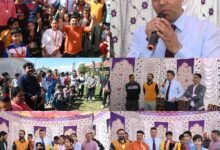 DC Anantnag visits PMPE Colony Vessu, Advises Youth to Denounce Drug Menace