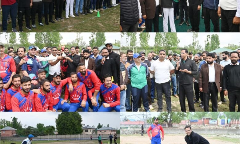 DC, SSP inaugurate Cosco Cricket tournament in Shopian