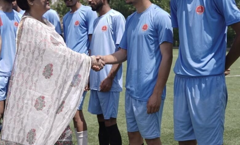 DG-YSS-inaugurates-Leagues-of-Classics-UT-Level-Football-Tourney-at-Srinagar