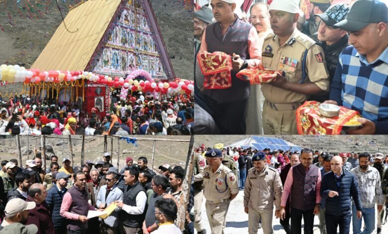 Shri Machail Mata Ji Temple reopens-Div Com, IGP Jammu pay obeisance at Revered Shrine