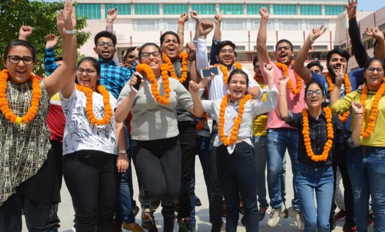 icse-isc-result-2026-students-checking-result