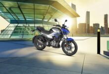 Modern 125cc motorcycle with ABS, digital display, ride modes and advanced safety technology features for daily riders in India