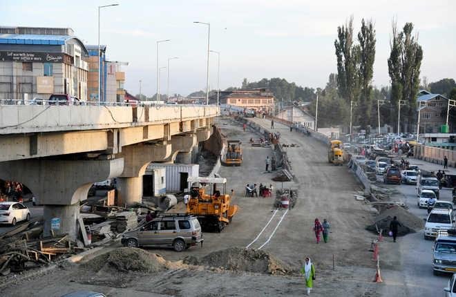Delina flyover construction work on Srinagar-Baramulla Highway in Kashmir