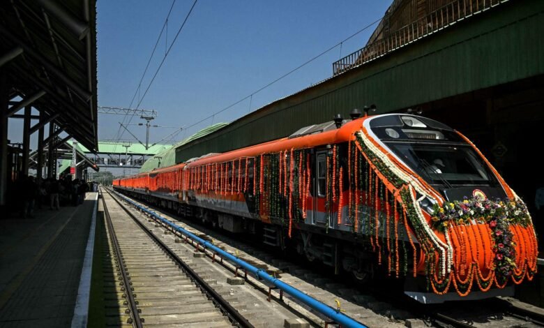 Jammu-Srinagar Vande Bharat Express running in Kashmir route