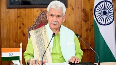 Drug Free Jammu Kashmir meeting me LG Manoj Sinha officials ke sath review karte hue