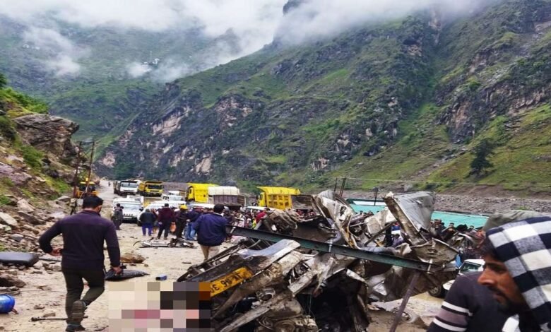 Pakal Dul Project में rescue operation के दौरान का दृश्य