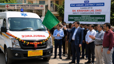 PHC Assar Ambulance Service рдХрд╛ рд╢реБрднрд╛рд░рдВрдн рдХрд░рддреЗ DC Krishan Lal рдФрд░ рд╕реНрд╡рд╛рд╕реНрдереНрдп рд╡рд┐рднрд╛рдЧ рдХреЗ рдЕрдзрд┐рдХрд╛рд░реА