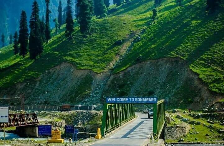SSG Road Open होने के बाद Sonamarg highway पर traffic movement