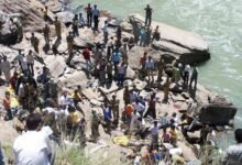 Udhampur Tawi River Incident के दौरान rescue operation चलाती SDRF टीम