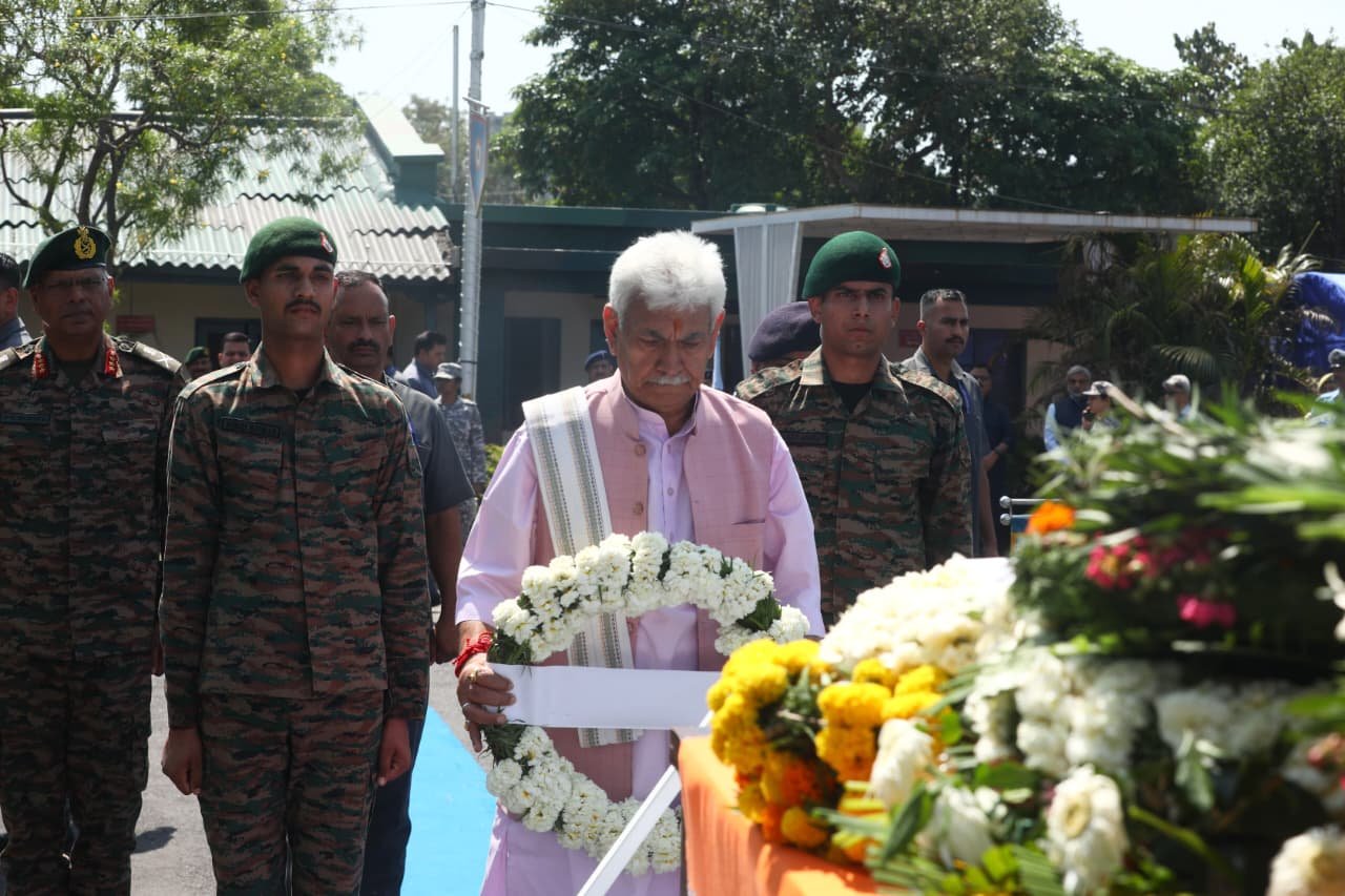 LG Manoj Sinha pays tribute to martyr Lieutenant Beereshwar Goswami in Rajouri