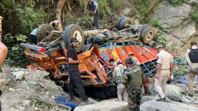 NH-44 Truck Accident near Banihal showing overturned truck on Jammu-Srinagar Highway with rescue teams at the scene