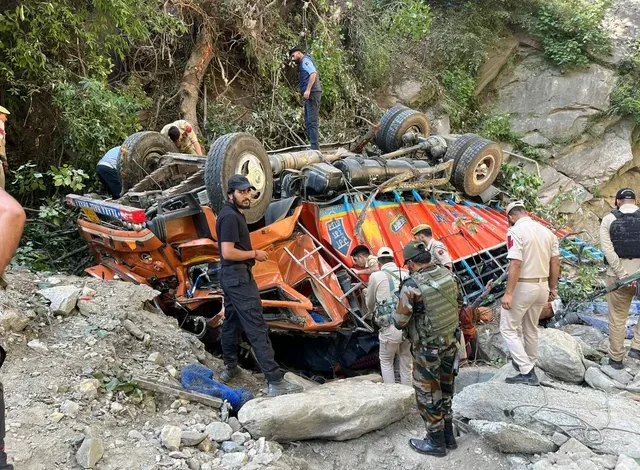 NH-44 Truck Accident near Banihal showing overturned truck on Jammu-Srinagar Highway with rescue teams at the scene