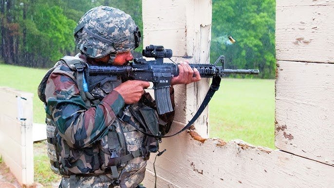 Jammu and Kashmir के Poonch Bolnoi sector में accidental firing incident के बाद Army forward area में security response और rescue scene