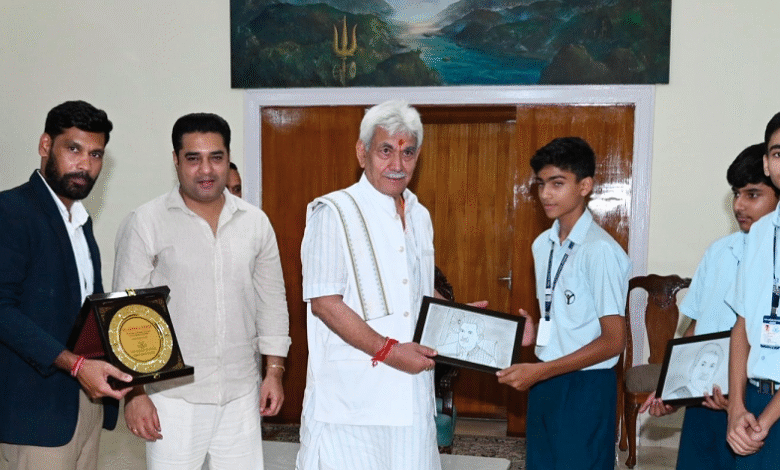 Asian School Visit students meeting Lieutenant Governor at Lok Bhavan