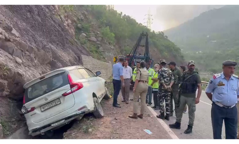 Amarnath Yatra Accident at Toldi Nallah injures five pilgrims