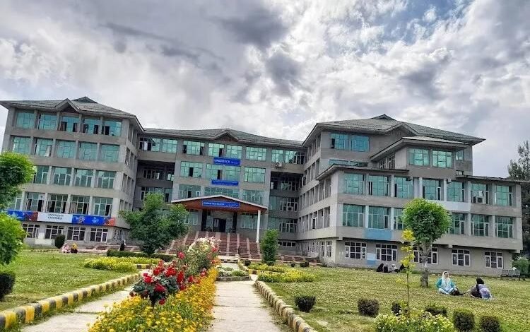 Kashmir University Summer Vacation 2026 notification for students
