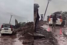 Mian Altaf Convoy after landslide on Jammu Poonch National Highway