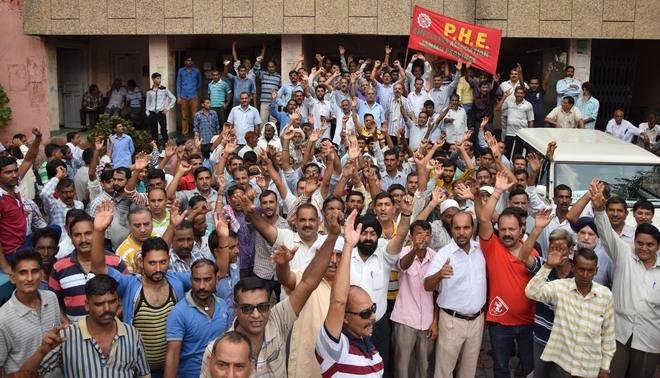 PHE employees protest in Udhampur over pending salary issue