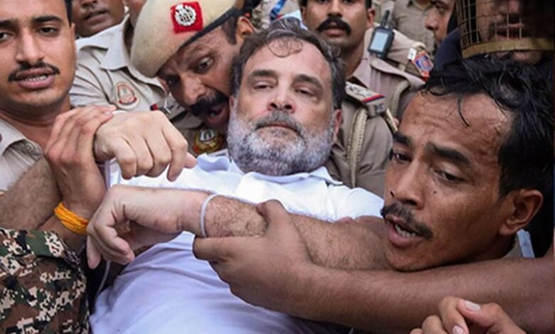 Rahul Gandhi Detained during PM House Protest in New Delhi