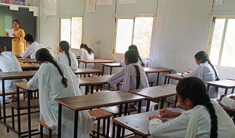 Freedom Struggle Quiz competition winners at Government Degree College Ramkote