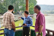 Dal Lake Cleaning SKICC Lalit Ghat