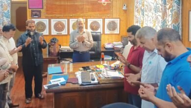 Gazanfar Ali Condolence Meeting Handicrafts Kashmir