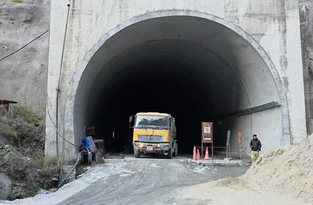 Kalidhar Tunnel Update showing tunnel construction in Jammu and Kashmir